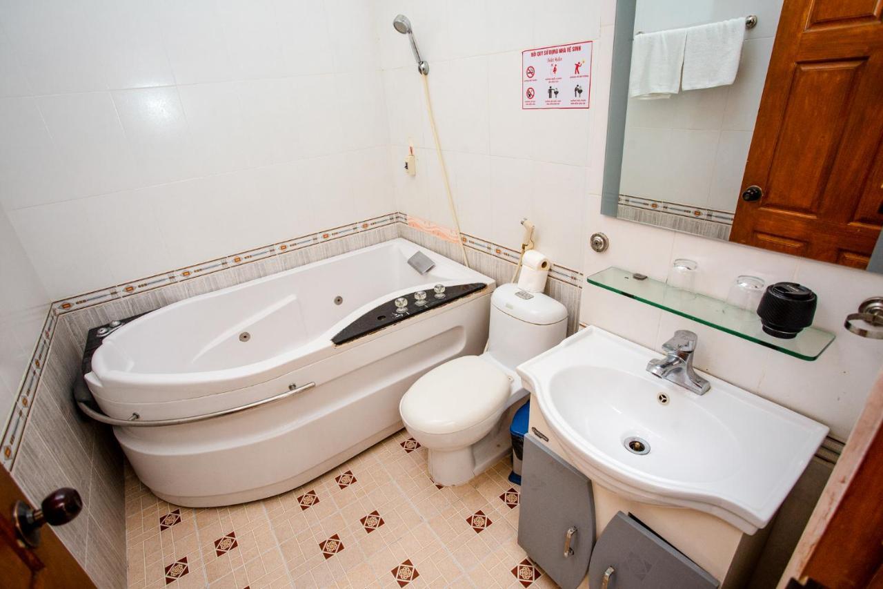 Kim Thuy Ngan Ha Hotel Cần Thơ Exterior foto